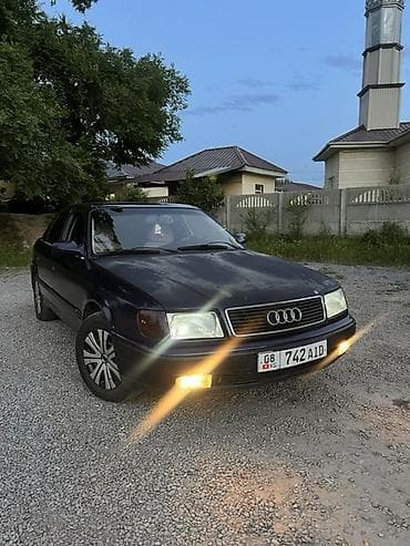 боз белер: Audi S4: 1993 г., 2.6 л, Кол менен иштөөчү, Газ, Седан — 4