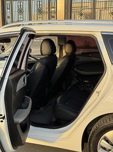 byd e9: Roewe Ei5: 2018 г., Робот, Электромобиль, Универсал — 4
