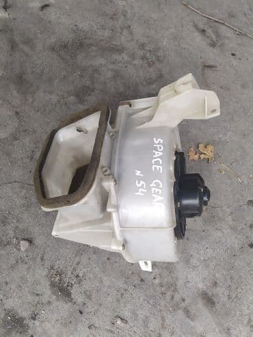 Mitsubishi Space Gear корпус печки, Мицубиси Спейс Гир печка салона