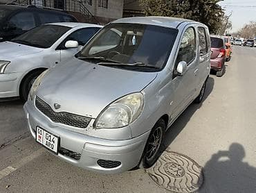 авто из кареи: Toyota Funcargo: 2003 г., 1.3 л, Автомат, Бензин, Минивэн — 1