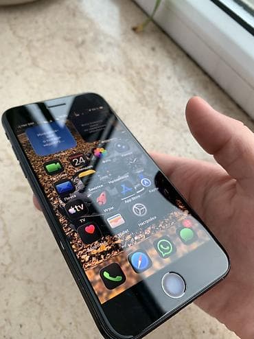 aphone 11: IPhone SE 2020, Б/у, 64 ГБ, Черный, 76 % — 5