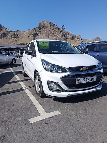 audi tt: Chevrolet Spark: 2018 г., 1 л, Вариатор, Бензин, Хэтчбэк — 2