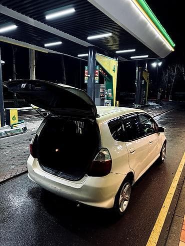 битый фит: Honda Fit: 2002 г., 1.5 л, Автомат, Бензин, Хэтчбэк — 6