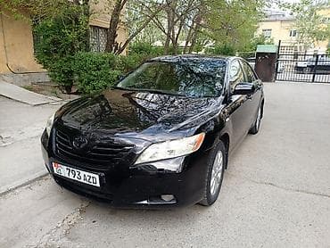 corolla 2004: Toyota Camry: 2007 г., Седан — 4