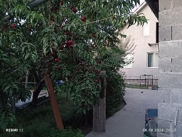 Үйлөр: Дом с большим двором и садом - Кирпичный жилой дом с крытой — 5