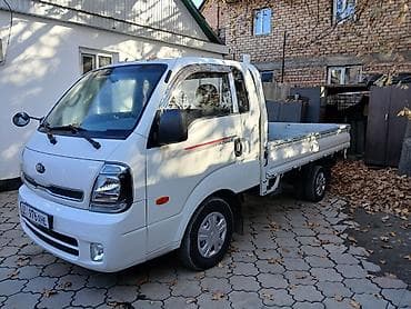 kia stonic: Kia BONGO: 2021 г., 2.5 л, Механика, Дизель — 2