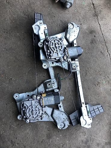 Автозапчасти: Ауди А 6 горбатая зад стеклоподъемники! Всё запчасти привозной Наш — 1