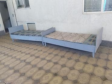 Две односпальные кровати классического типа. Особенности: - Каркас из — 1