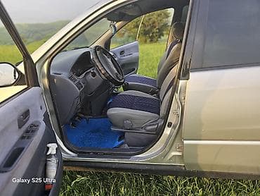 жак т8: Toyota Picnic: 2000 г., 0.2 - engine capacity л, Кол менен иштөөчү, Бензин, Вэн/Минивэн — 7