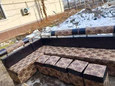 типовые размеры кухонной мебели: Уголок кухонный 2.50х1.50. Стол 190х90 5 пуфик — 11