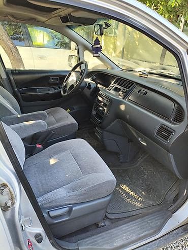 минивен китайский: Honda Odyssey: 1996 г., 2.2 л, Автомат, Минивэн — 3