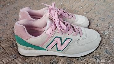 Кроссовки New Balance 574 (модель NB574) - Размер: EU 41 (US 9.5, UK at lalafo.kg Кроссовки New Balance 574 (модель NB574) - Размер: EU 41 (US 9.5, UK