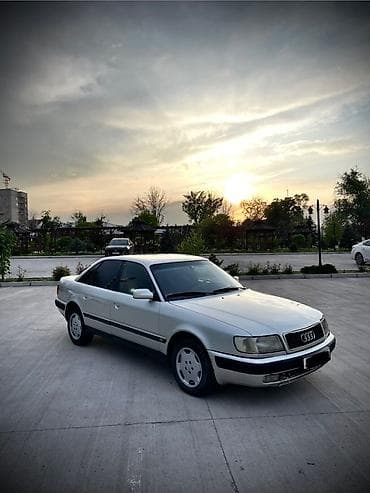 шит прибор 124: Audi 100: 1991 г., Бензин, Седан — 2
