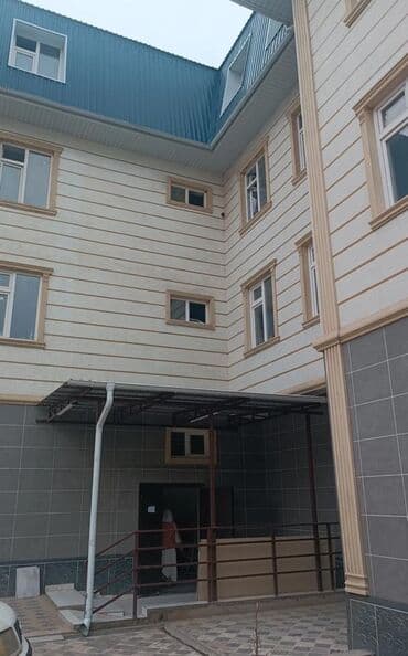 кв дордой: 1 бөлмө, Кыймылсыз мүлк агенттиги, Чогуу жашоосу жок, Жарым -жартылай эмереги бар — 1