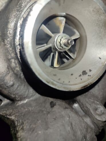 усилитель не рабочий: Турбина Mercedes-Benz Б/у, Оригинал — 2