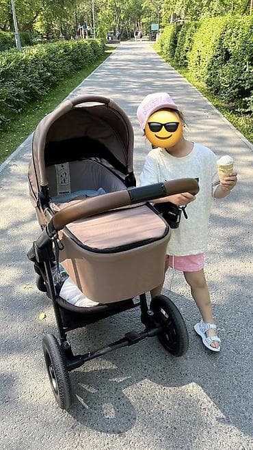 Детская коляска-люлька универсального формата 2в1 есть зимние