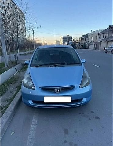 e star: Honda Fit: 2010 г., Автомат, Бензин, Хэтчбэк — 3