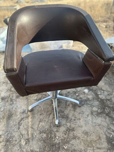 мойка с тумбой: Продаю парикмахерскую мойку смесители,резинка,узел наклона новые ;есть — 9