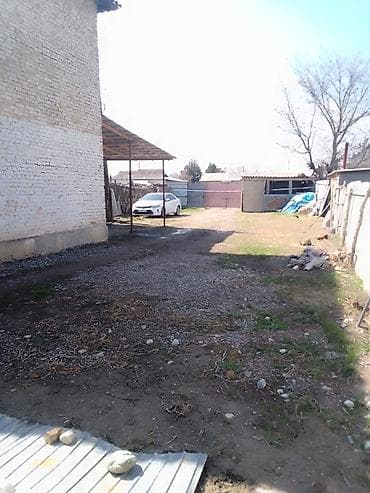 продам дом в рассрочку: 7 комнат Продается жилой дом в два этажа из кирпича с двором и — 9