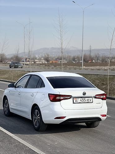 машины ош: MG : 2024 г., 1.5 л, Бензин, Седан — 6