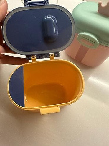 капяски в 3 в одном: Контейнера для смеси, в идеальном состоянии. Каждый по 300с — 1