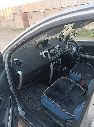 leksus nx: Toyota Ist: 2003 г., 1.5 л, Автомат, Газ, Хэтчбэк — 8