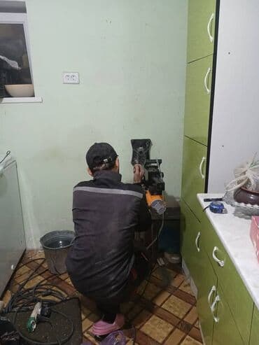 Алмазное бурение отверстий в бетоне/кирпиче - Профессиональное at lalafo.kg Алмазное бурение отверстий в бетоне/кирпиче - Профессиональное