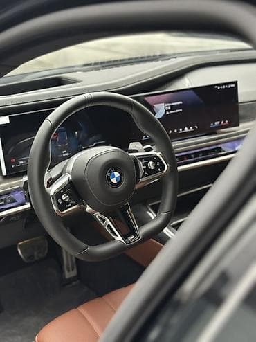 BMW: BMW i7: 2023 г., 3 л, Автомат, Бензин, Седан — 5
