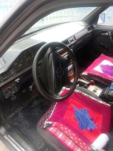 рул мерс 124: Mercedes-Benz W124: 1991 г., Автомат, Универсал — 3