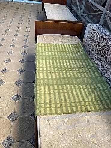 Односпальная кровать, С матрасом, длина - 190 см at lalafo.kg Односпальная кровать, С матрасом, длина - 190 см