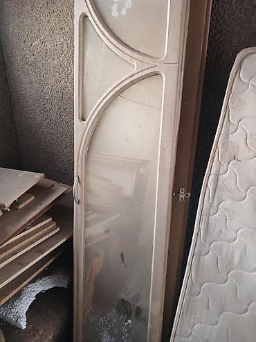 мебель сатылат: Эмерек үчүн фурнитура, Колдонулган, Башка түрү — 4