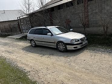 Toyota Avensis: 2002 г., 2 л, Механика, Дизель, Универсал