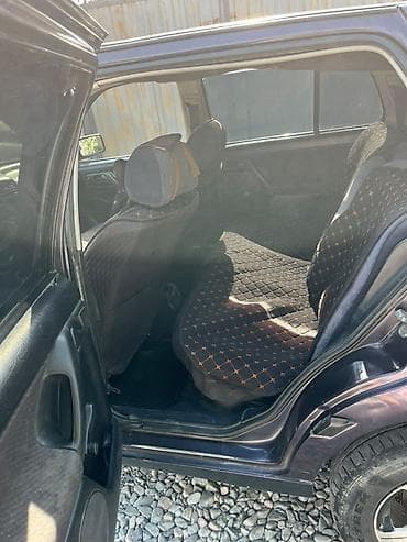 ml w164: Volkswagen Golf: 1993 г., 1.5 л, Механика, Бензин, Хэтчбэк — 9