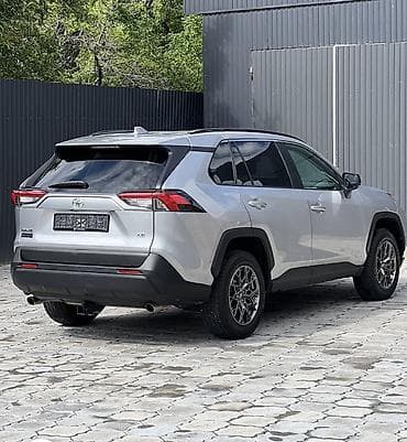 range rower: Toyota RAV4: 2019 г., Автомат — 9