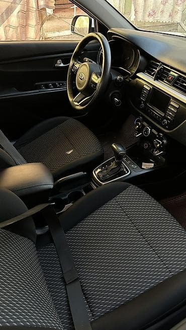 Kia Rio: 2019 г., 1.6 л, Автомат, Бензин, Седан — 9