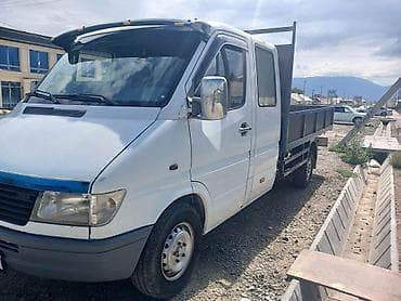 Mercedes-Benz Sprinter бортовой, двойная кабина - Тип: легкий