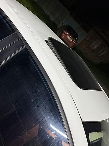 противен: Toyota Corolla: 2022 г., 1.8 л, Вариатор, Гибрид, Седан — 7