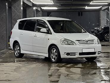 Транспорт: Toyota Ipsum: 2003 г., 2.4 л, Автомат, Бензин, Минивэн — 2