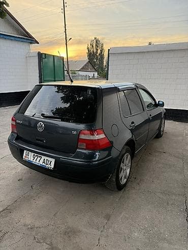 140 280: Volkswagen Golf: 2003 г., 1.6 л, Автомат, Бензин, Хэтчбэк — 4