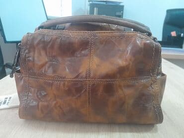 Стильная сумочка, кожаная