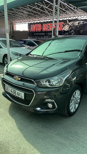infinity qx56: Chevrolet Spark: 2017 г., 1 л, Автомат, Бензин — 2