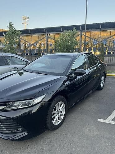 Унаа: Toyota Camry: 2020 г., 2 л, Вариатор, Бензин, Седан — 2