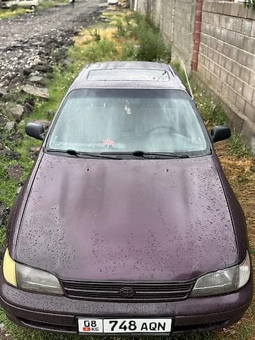 ford taurus: Toyota Carina E: 1992 г., Бензин, Седан — 2