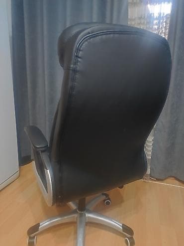 Офис креслолору: Продаю кресло с высокой спинкой. Кресло в отличном состоянии без — 3