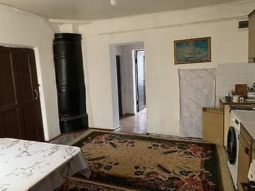 продаю или меняю на квартиру: Сдаётся двухкомнатная квартира на длительный срок В районе Кызыл — 1