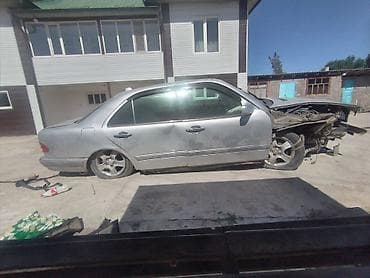 gac aion v plus: Mercedes‑Benz E‑Class W210 (седан, дорестайлинг) Описание: - Кузов — 4
