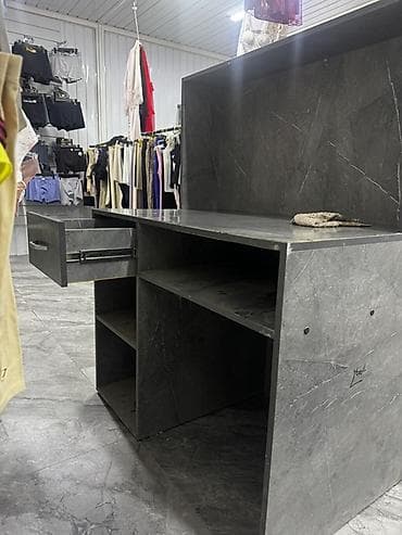 Кассовый/административный стол для магазина - Материал: ЛДСП/МДФ с