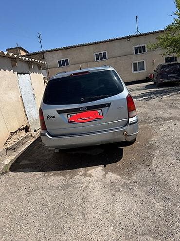 Продажа авто: Ford Focus: 2002 г., Механика, Бензин, Универсал — 2
