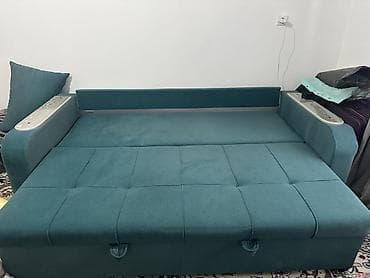 di store: Прямой диван, Б/у — 1