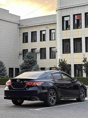 тоета тундра: Toyota Camry: 2018 г., 2.5 л, Автомат, Бензин, Седан — 3
